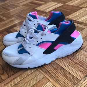 Women’s White pink and blue .